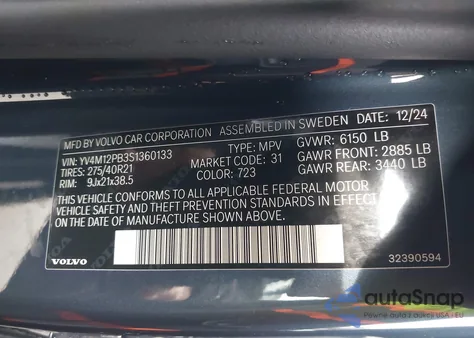 2025 Volvo Xc90 B5 Plus 7-Seater z USA, uszkodzony, nr VIN YV4M12PB3S1360133